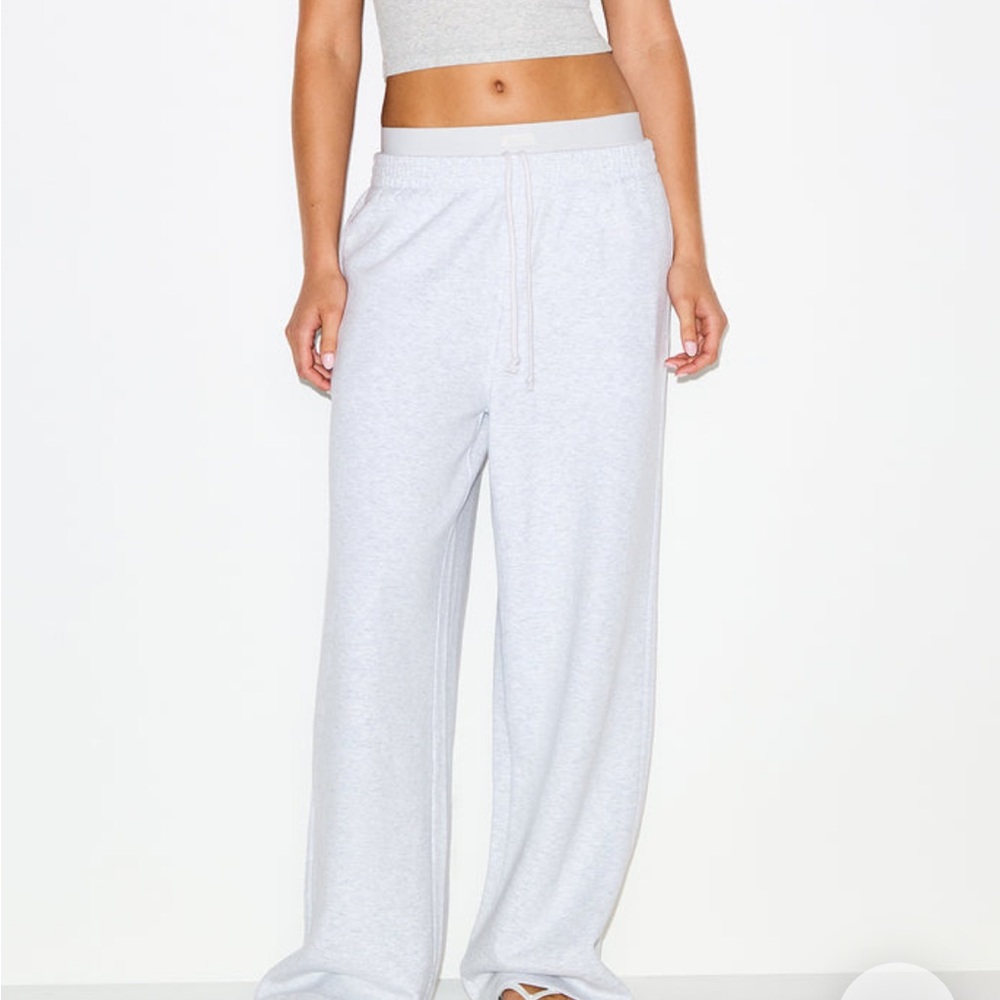 Skims Oversized Double Waistband Pant